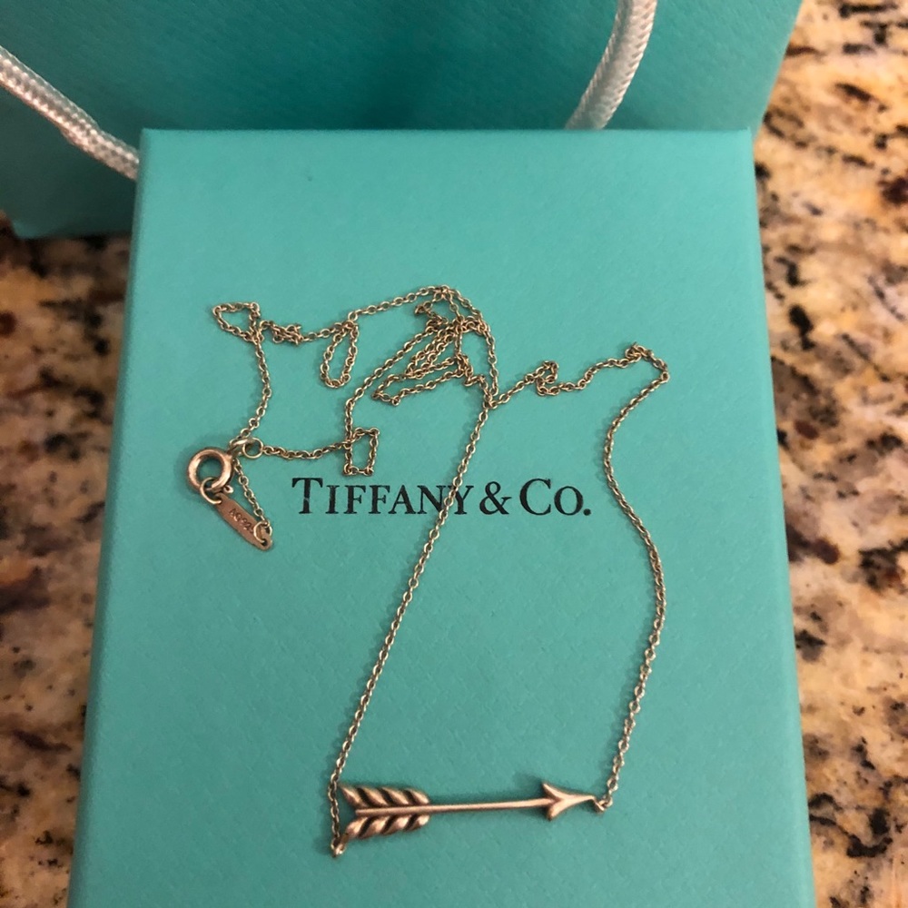 Tiffany arrow necklace